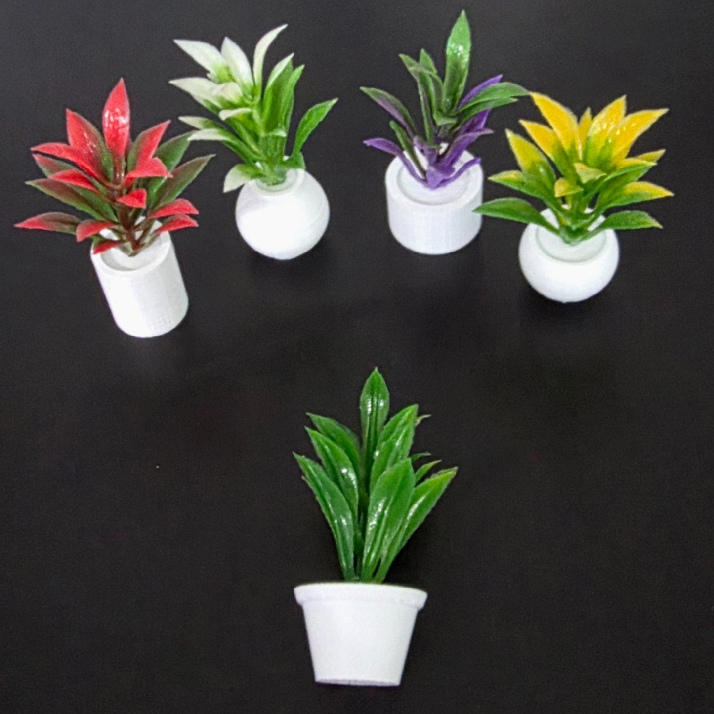 1:12 Scale Dolls House Miniature - Set of 5 Potted Plants with Pots