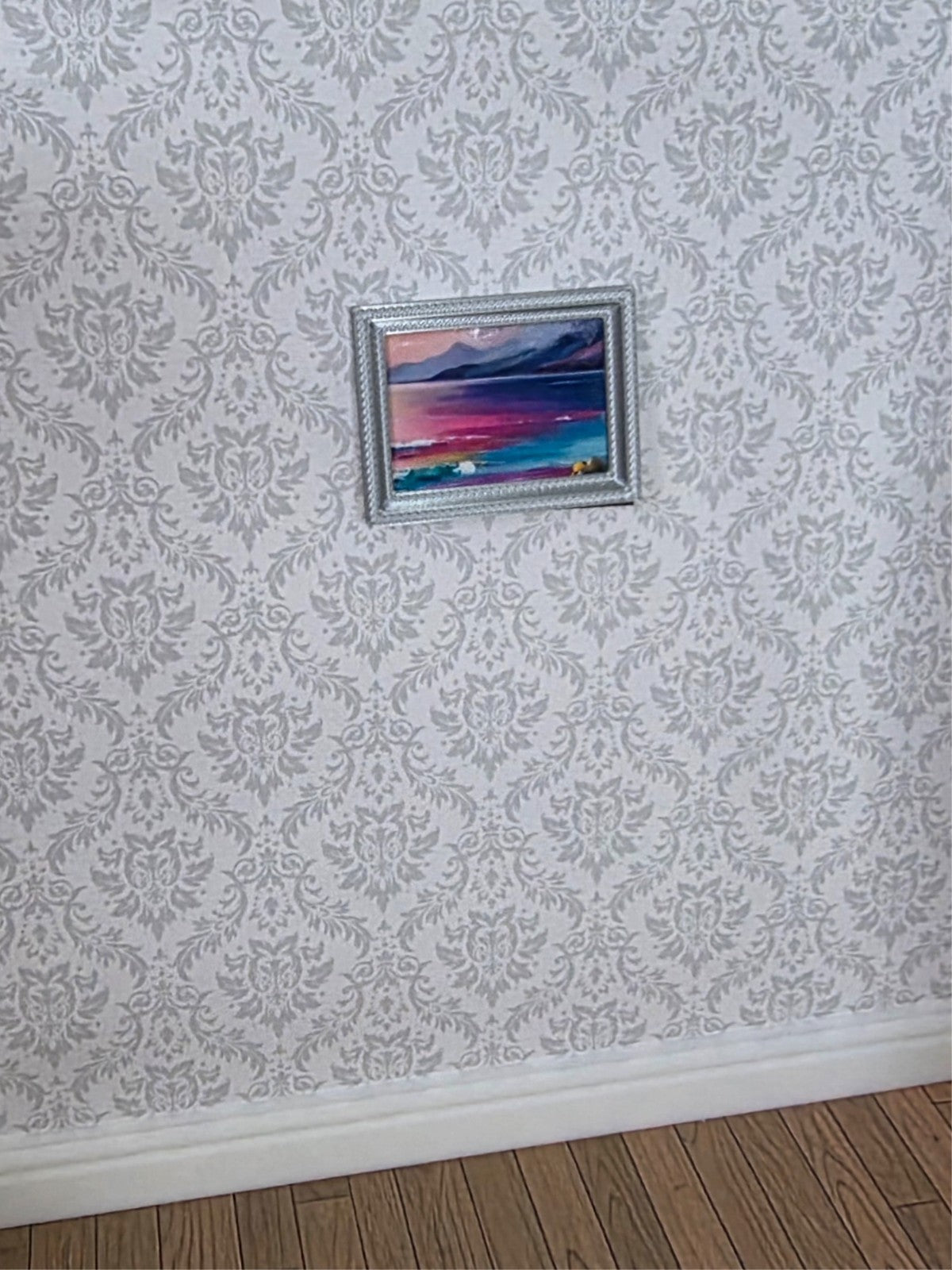 1:12 Scale Dolls House Miniature Modern Picture Frames - 5 Pack - 29mm x 37.5mm