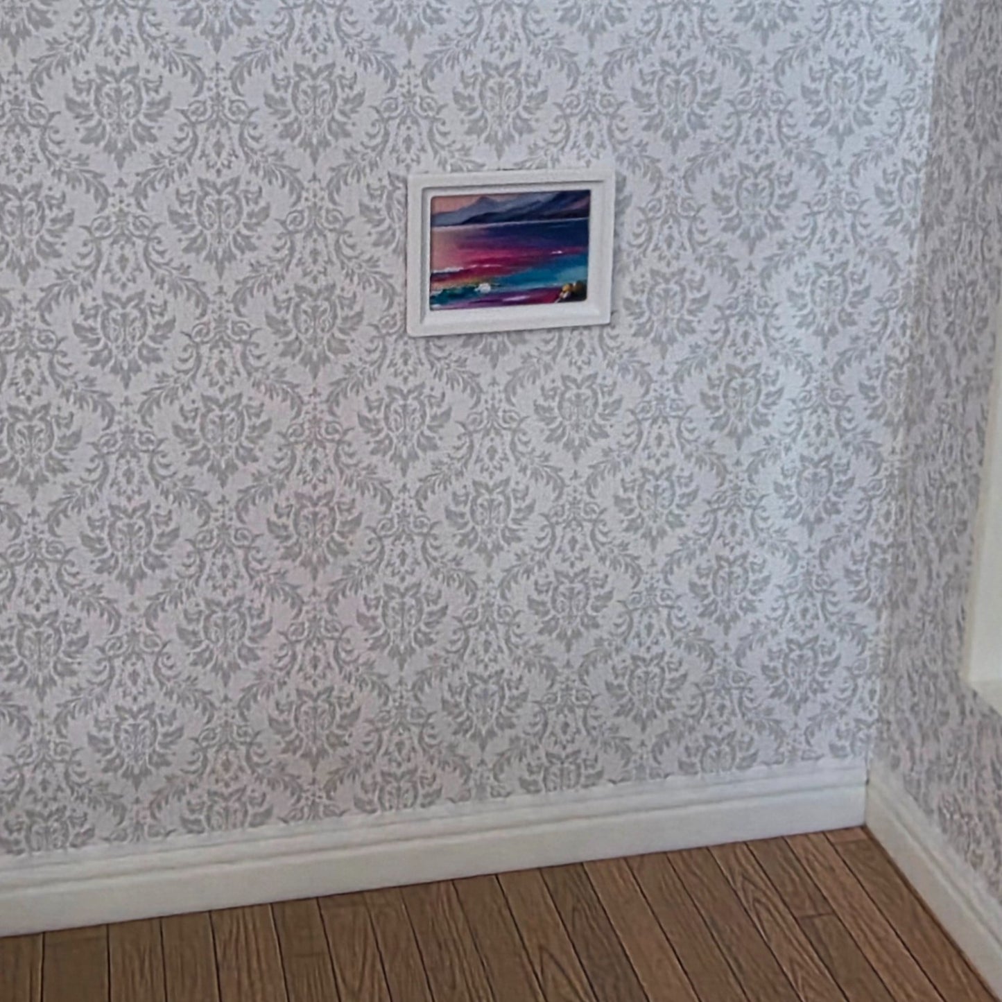 1:12 Scale Dolls House Miniature Modern Picture Frames - 5 Pack - 29mm x 37.5mm